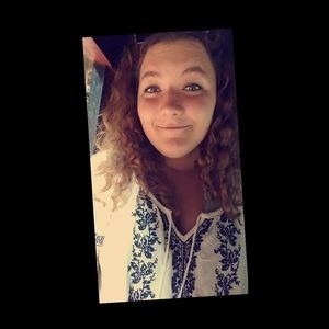 Meet your Posher, Ali